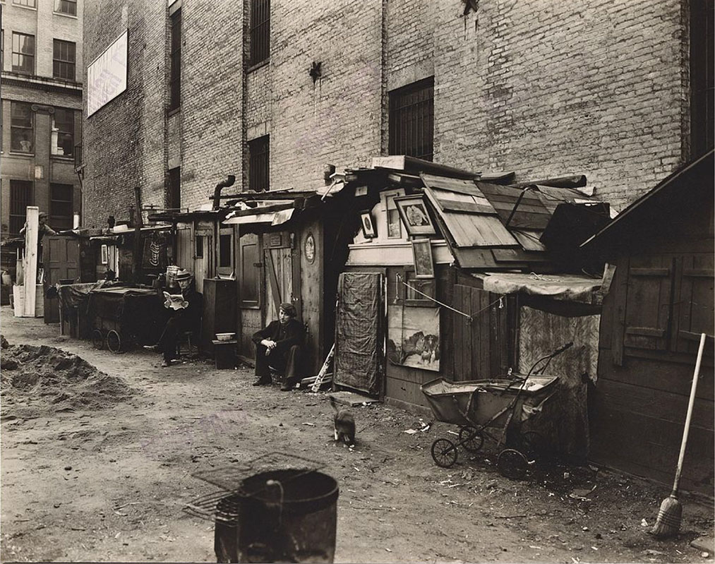 Shanties in 1935, which the unemployed in Lower Manhattan built during the Great Depression.